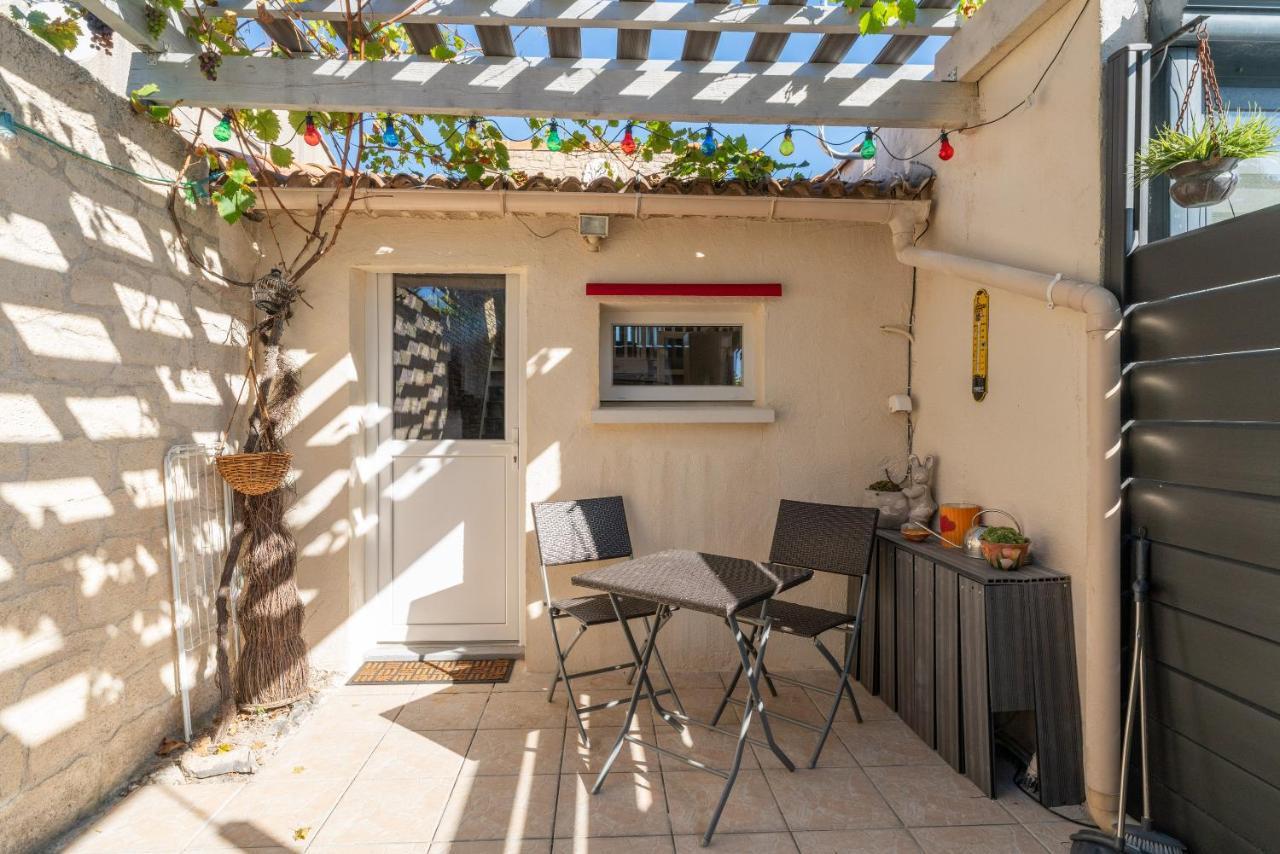 Appart Aux Portes De La Camargue Manduel Kültér fotó
